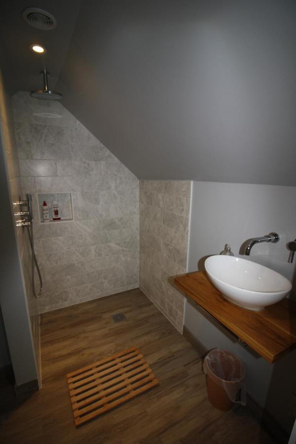 Ryefield Cottage - Luxurious Self-Catered Holiday Cottage With A Log Burner Chichester Kültér fotó