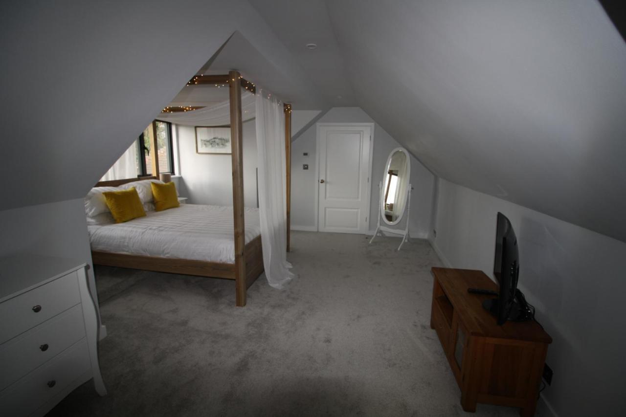 Ryefield Cottage - Luxurious Self-Catered Holiday Cottage With A Log Burner Chichester Kültér fotó